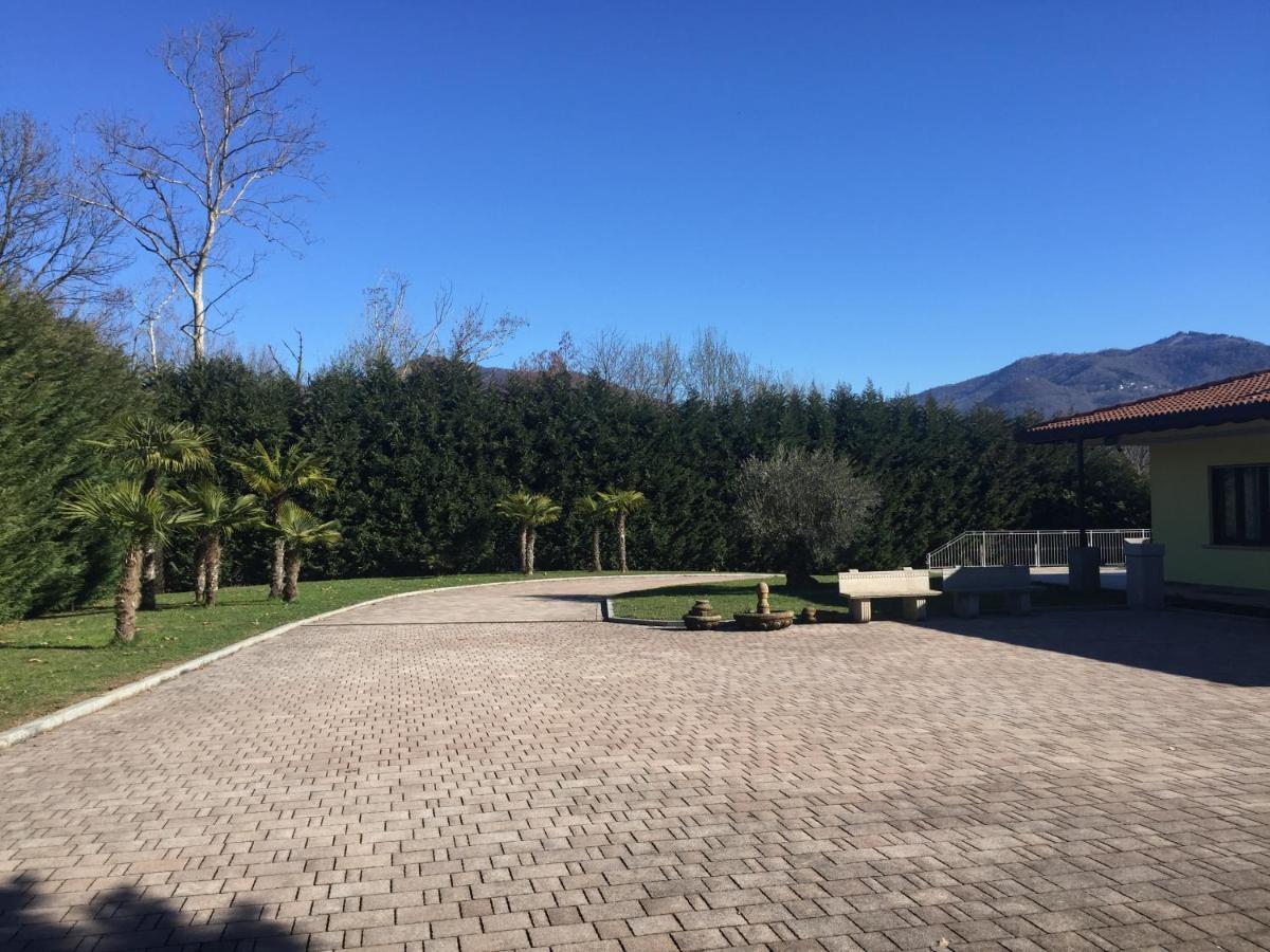 Villa Althea Ronago Kültér fotó